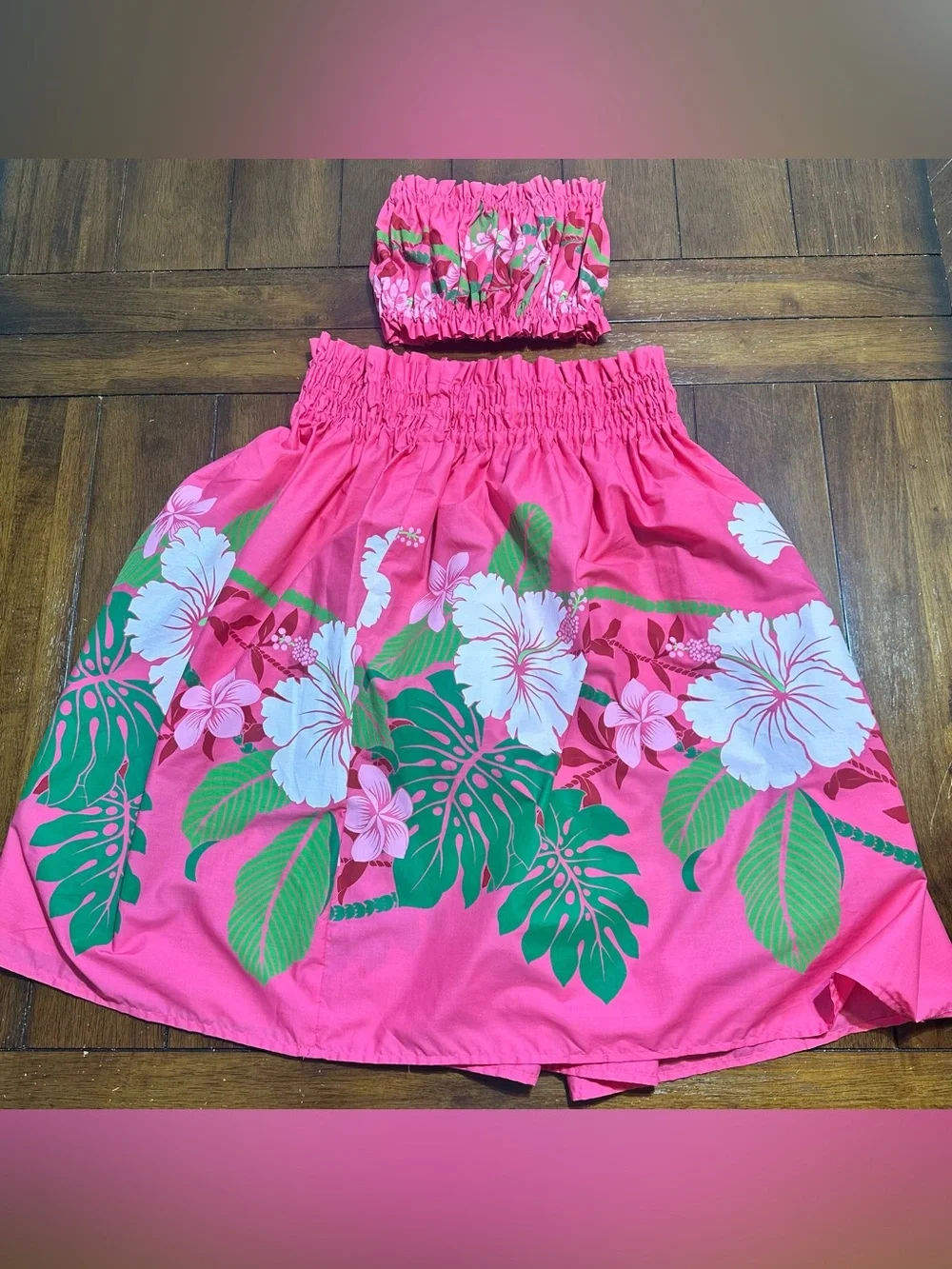 Girls Hawaiian Pa’u Hula Skirt + Tube Tob | Size Large